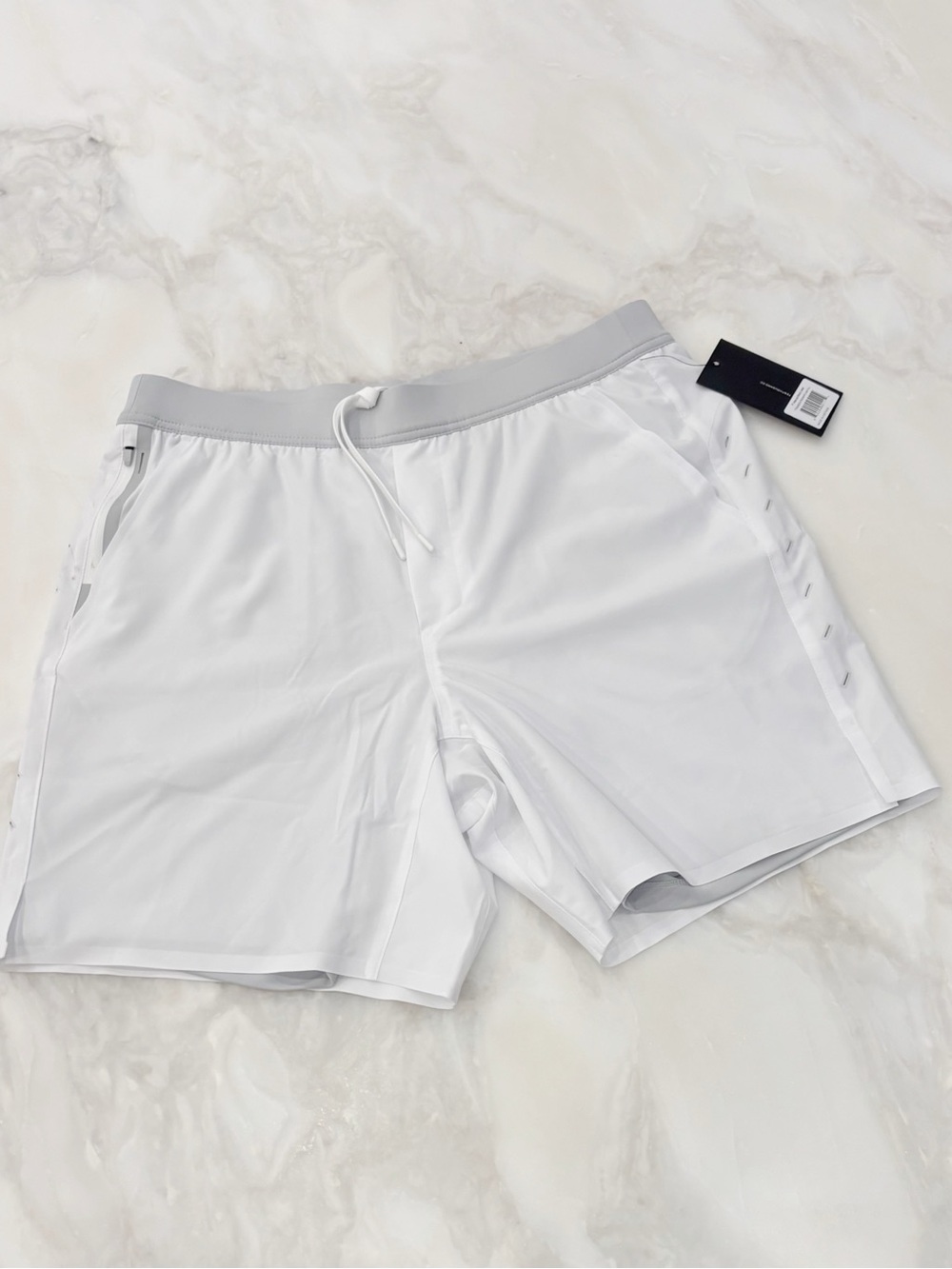 Ten Thousand 7” Interval Athletic Short Men’s Size Large White New Lined